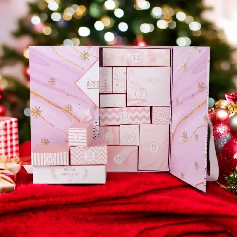 Ροζ μαρμάρινο ημερολόγιο Advent 2025, κουτί αντίστροφης μέτρησης 24 ημερών μέχρι τα Χριστούγεννα-GR